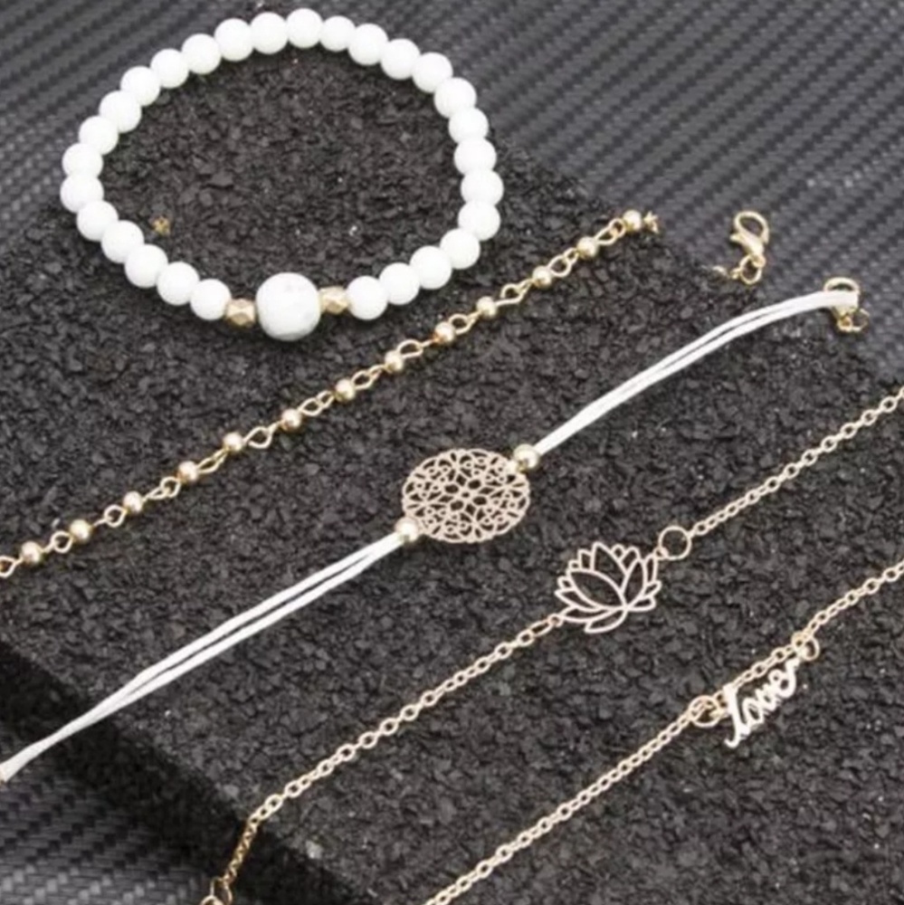 🍉 5 Piece Gold Bracelet Set Beads Love - Picture 3 of 3